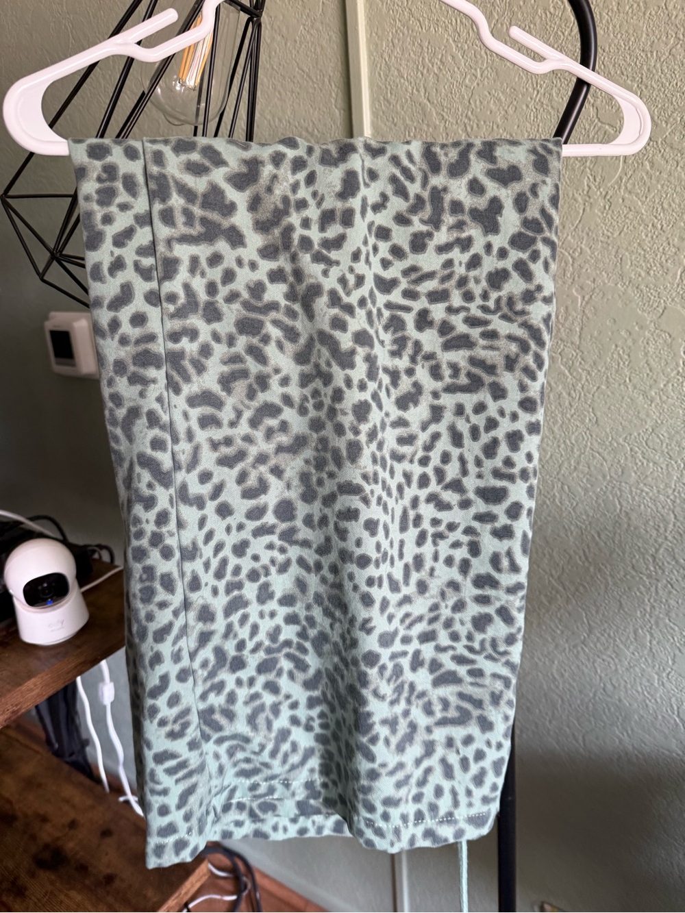 SHEIN Mint Green Leopard Wide Leg Pants